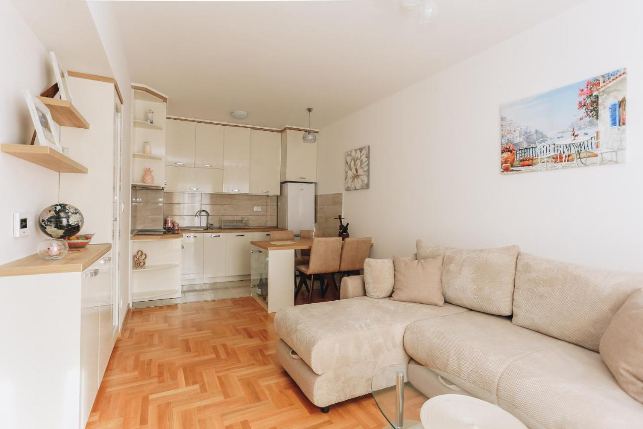 Apartments Viva Oliva ブドヴァ エクステリア 写真